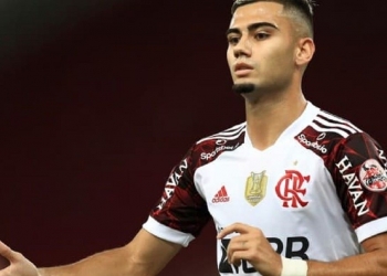 Andreas Pereira é alvo de interesse de clube europeu; Manchester United reduz valores para vendê-lo ao Flamengo