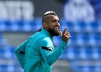 Arturo Vidal ‘crava’ acerto com o Flamengo e deixa torcedores eufóricos