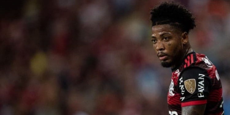 Marinho rompe o silêncio e desabafa pela primeira vez sobre falta de oportunidades no Flamengo de Paulo Sousa
