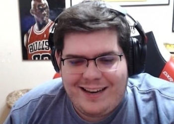 ‘Leva para o Crystal Palce’: streamer Casimito faz campanha para que John Textor compre craque do Flamengo