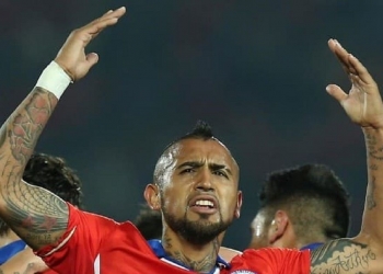 ‘Só falta isso’: acerto entre Flamengo e Arturo Vidal fica por detalhe; jornalista expõe data prevista para a chegada do chileno
