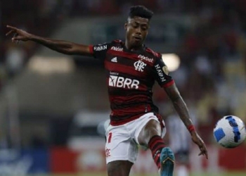 Bruno Henrique é detonado nos bastidores do Flamengo por parceria com casa de apostas: ‘imoral e inaceitável’