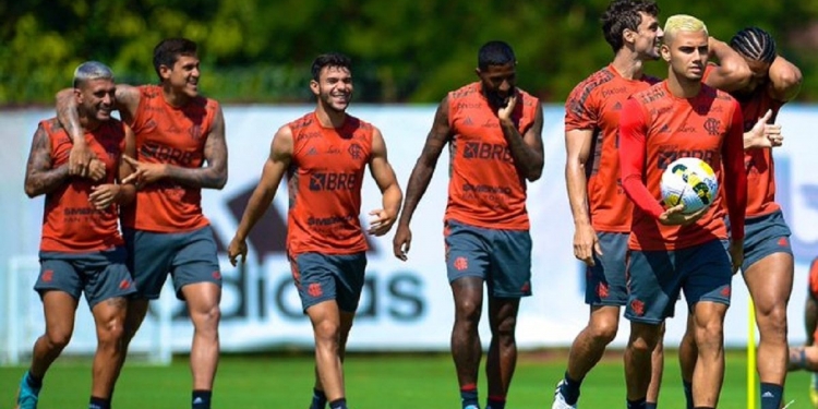 ‘Clima tenso no Ninho do Urubu’: post feito pelo perfil oficial do Flamengo gera reação nos flamenguistas nas redes sociais