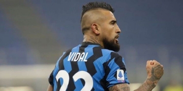 Cinco milhões de euros e três anos de contrato: Flamengo planeja tornar Arturo Vidal a estrela mais bem paga do futebol brasileiro