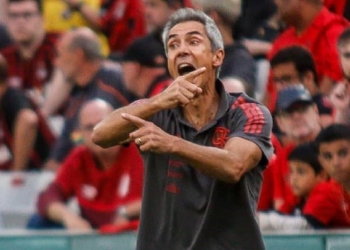 Zico dispara duras verdades contra Paulo Sousa e diz que rodízio ‘é bom na churrascaria’