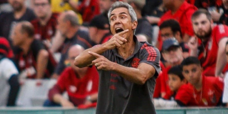 Zico dispara duras verdades contra Paulo Sousa e diz que rodízio ‘é bom na churrascaria’