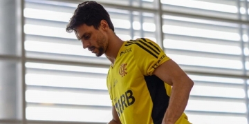 Jornalista dispara duras verdades sobre quadro de saúde de jogador do Flamengo: ‘É bem assustador’