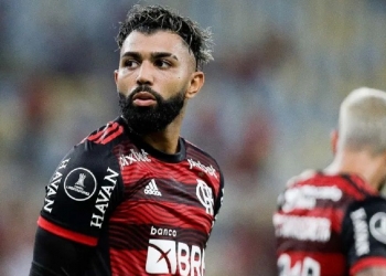 Barcelona sonda Gabigol como reforço de ouro para a próxima temporada europeia, diz jornal espanhol
