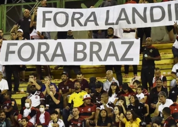 Torcida pede a queda de vice-presidente: ‘Marcos Braz, vai se f***, o meu Flamengo não precisa de você’