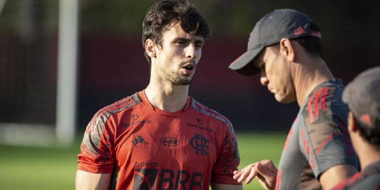 Rodrigo Caio rompe o silêncio, dispara tudo o que pensa sobre Paulo Sousa e confessa mágoas com ex-treinador
