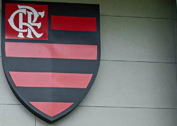 Flamengo vence concorrência de Atlético de Madrid, Valência e São Paulo e anuncia a contratação de atacante sucesso na Europa