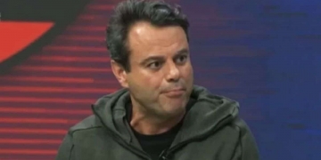 Eric Faria confessa erro e pede desculpas a Paulo Sousa ao vivo na TV