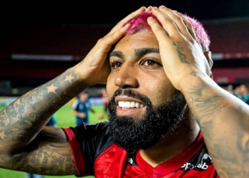 ‘Eu tenho raiva do Gabigol’: jogador do Botafogo detona camisa 9 do Flamengo ao vivo durante programa esportivo