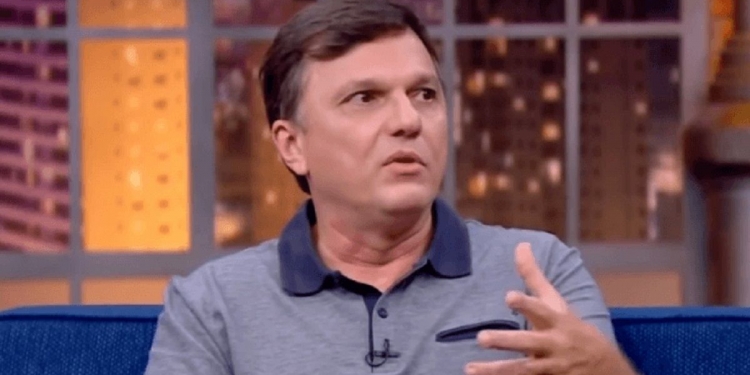 Jornalista detona vaias da torcida em vitória do Flamengo: ‘Esse pessoal tem sérios problemas’