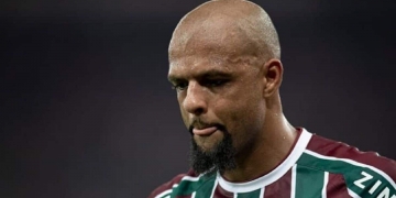 ‘Seu morto de fome. Quer aparecer, seu imundo’: Felipe Melo perde a cabeça após derrota para o Flamengo e dá chilique