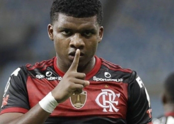 Fenômeno no Japão, atacante fala em voltar ao Flamengo: ‘Vivi bons momentos’