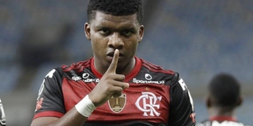 Fenômeno no Japão, atacante fala em voltar ao Flamengo: ‘Vivi bons momentos’