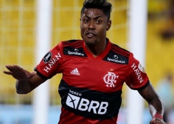 Bruno Henrique acena positivamente para gigante europeu; proposta para tirar o atacante do Flamengo pode chegar a qualquer momento
