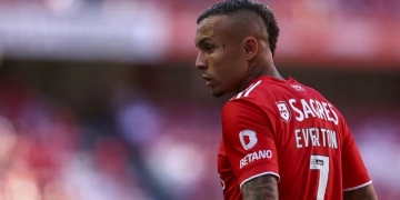 Flamengo separa 14 milhões de euros dos seus cofres para a compra de Everton Cebolinha junto ao Benfica (POR)