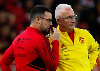 Titular do Flamengo vive problema com suspeitas de doença; Dorival Júnior recebe notícia com preocupação