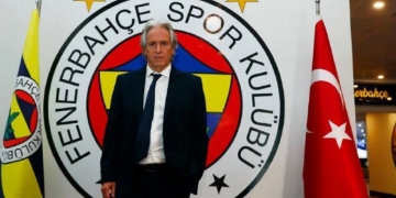 A pedido de Jorge Jesus, Fenerbahçe prepara bolada milionária para comprar jogador do Flamengo