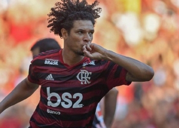 Agora é pra valer! Fenerbahçe oferece bolada milionária para a compra de Willian Arão junto ao Flamengo, diz imprensa da Turquia