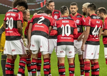 Flamengo anuncia a rescisão do contrato com defensor de Dorival Júnior