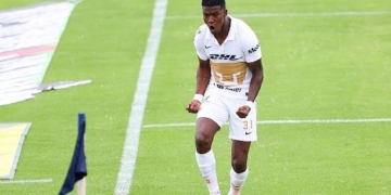 Craque equatoriano é oferecido ao Flamengo para substituir Bruno Henrique; Marcos Braz e Dorival Júnior dão aval para novo reforço