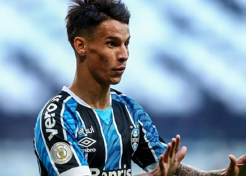 Flamengo e Grêmio tinham contrato ‘pronto’ para a venda de Ferreirinha, mas Paulo Sousa disse ‘não’ à contratação