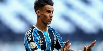 Flamengo e Grêmio tinham contrato ‘pronto’ para a venda de Ferreirinha, mas Paulo Sousa disse ‘não’ à contratação