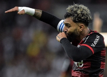 Gabi volta a provocar Atlético-MG após denúncia no STJD: ‘vão sentir a força do Flamengo no Maracanã’