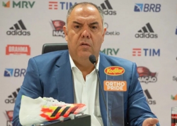 Ex-jogador do Fluminense entra na mira do Flamengo para substituir Andreas Pereira; reuniões devem ocorrer neste mês