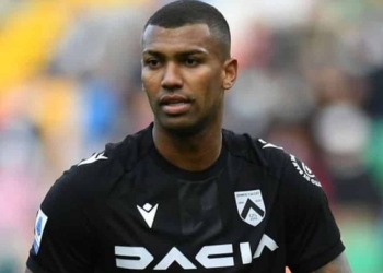 Flamengo envia proposta oficial à Udinese para a compra de Walace; conversas estão avançadas