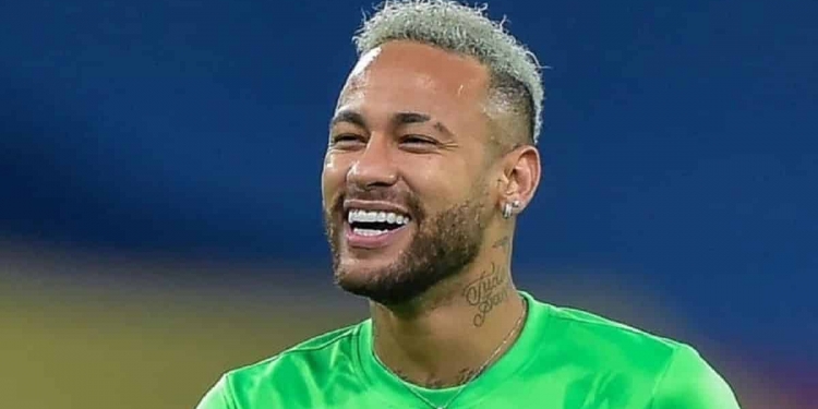 Fora do PSG, Neymar quer jogar no Flamengo por empréstimo; chegada à Gávea ocorreria após a Copa do Mundo