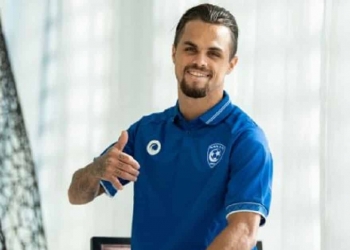 Cabe de volta no Flamengo? Michael expõe problemas na Arábia e entrega propostas de dois clubes: ‘Quero voltar para o Brasil’