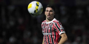 Calleri no Flamengo? Torcida pede a contratação de artilheiro do São Paulo como ‘reserva de luxo’ de Pedro e Gabi