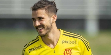 A pedido de Jorge Jesus, Fenerbahçe (TUR) acerta com o zagueiro Gustavo Henrique