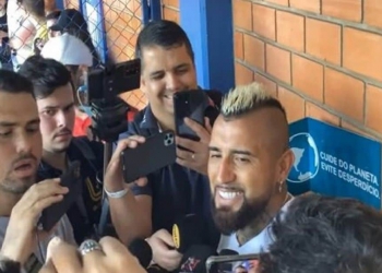 Arturo Vidal cobra mais oportunidades a Dorival Júnior: ‘Tomara que eu possa jogar de titular’