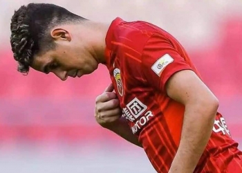 Para jogar no Flamengo, Oscar aceita ganhar apenas 10% do salário que recebia na China