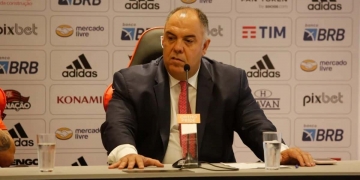 Marcos Braz rompe o silêncio e expõe detalhes da contratação de Oscar: ‘Não é jogador do Flamengo’