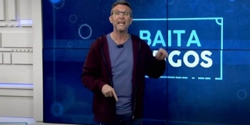 Craque Neto se rende ao Flamengo, fala em baile sobre o Corinthians e dispara: ‘Complicou, garotinho’