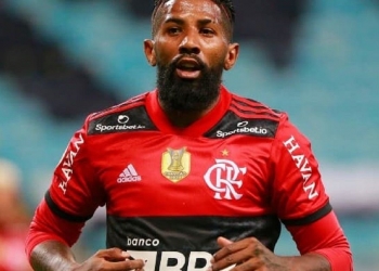 De saída do Flamengo, Rodinei entra na mira de gigante da Série A do Brasileirão