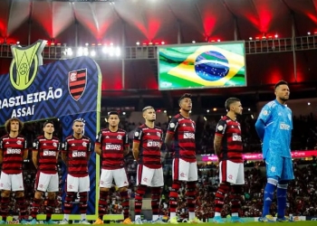 Titular absoluto nos últimos títulos, medalhão que custa R$ 430 mil vira peso e Flamengo procura um clube interessado na sua contratação