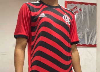 Vazam imagens do novo terceiro uniforme do Flamengo; vendas começam nesta sexta-feira