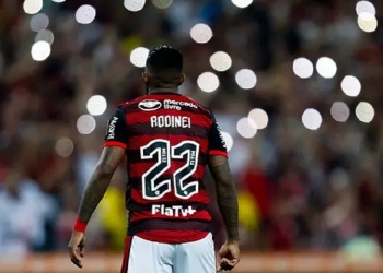 Atlético-MG demonstra interesse na contratação de Rodinei, do Flamengo; Internacional e Grêmio também estão na disputa