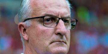 Meia de Dorival Júnior entra na mira de gigante da Europa e pode estar de saída do Flamengo