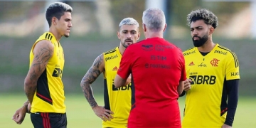 Marcos Braz confirma negociação para a venda de atacante de Dorival Júnior; proposta do Flamengo está na mesa de ingleses