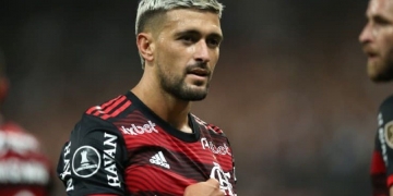 Futuro em dúvida: Flamengo pode sofrer investidas de gigante europeu para a venda de Arrascaeta em 2023