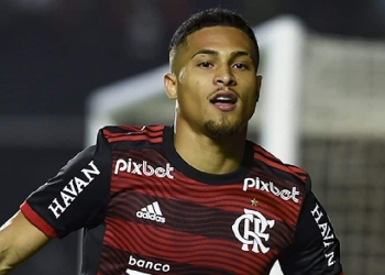 Gigante da Itália pode entrar na briga para tentar comprar João Gomes, do Flamengo