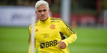 Pedro admite pensamento de deixar o Flamengo: ‘Não é fácil entrar 20, 15 minutos’